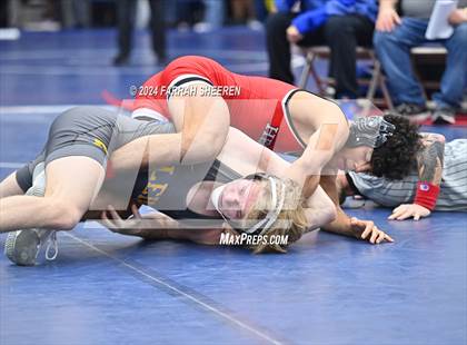 Thumbnail 1 in Region 2 - 6A Championship photogallery.