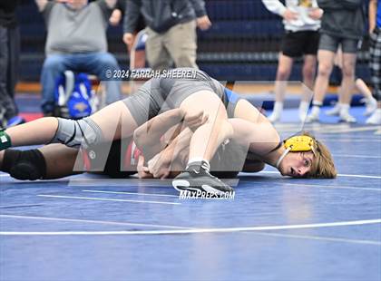 Thumbnail 2 in Region 2 - 6A Championship photogallery.