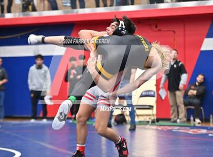 Thumbnail 2 in Region 2 - 6A Championship photogallery.