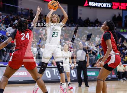 Thumbnail 3 in Grayson vs. Lowndes (GHSA 7A Semifinal) photogallery.