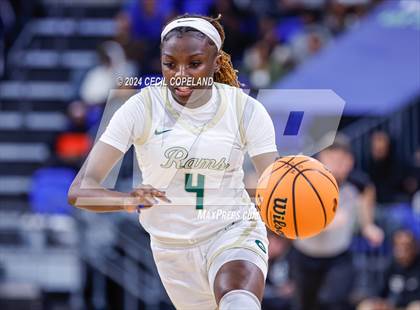 Thumbnail 3 in Grayson vs. Lowndes (GHSA 7A Semifinal) photogallery.
