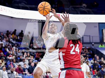Thumbnail 1 in Grayson vs. Lowndes (GHSA 7A Semifinal) photogallery.