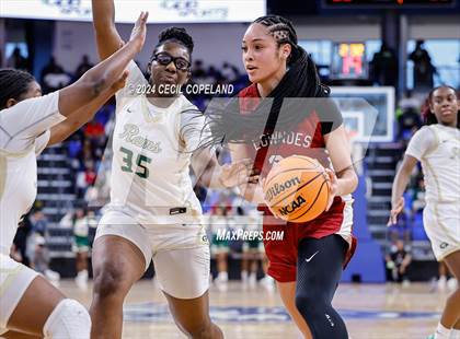 Thumbnail 3 in Grayson vs. Lowndes (GHSA 7A Semifinal) photogallery.