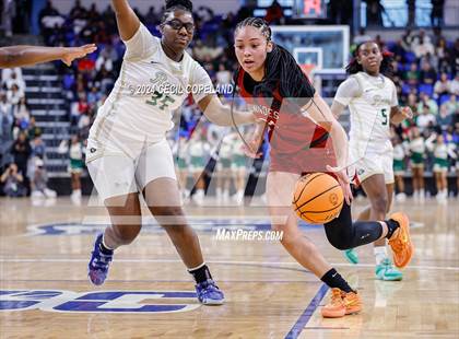 Thumbnail 3 in Grayson vs. Lowndes (GHSA 7A Semifinal) photogallery.