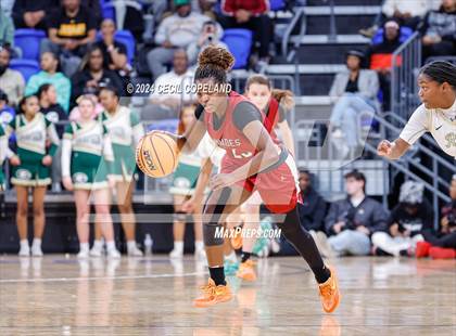 Thumbnail 2 in Grayson vs. Lowndes (GHSA 7A Semifinal) photogallery.
