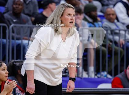 Thumbnail 2 in Grayson vs. Lowndes (GHSA 7A Semifinal) photogallery.