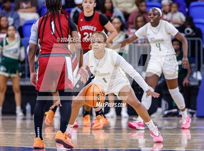 Thumbnail 3 in Grayson vs. Lowndes (GHSA 7A Semifinal) photogallery.