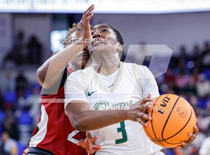Thumbnail 1 in Grayson vs. Lowndes (GHSA 7A Semifinal) photogallery.