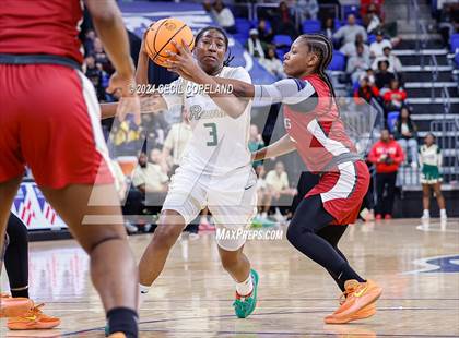 Thumbnail 1 in Grayson vs. Lowndes (GHSA 7A Semifinal) photogallery.