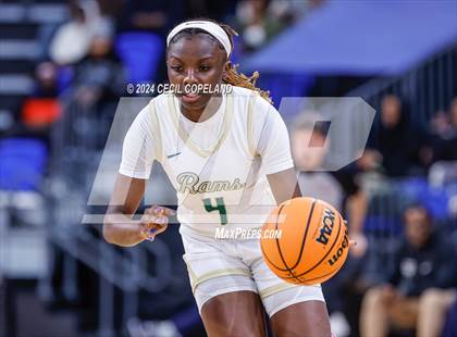 Thumbnail 1 in Grayson vs. Lowndes (GHSA 7A Semifinal) photogallery.