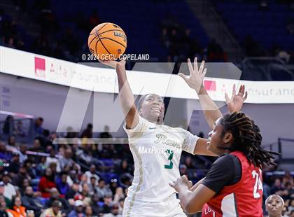 Thumbnail 3 in Grayson vs. Lowndes (GHSA 7A Semifinal) photogallery.