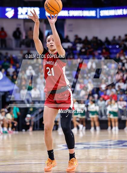 Thumbnail 2 in Grayson vs. Lowndes (GHSA 7A Semifinal) photogallery.