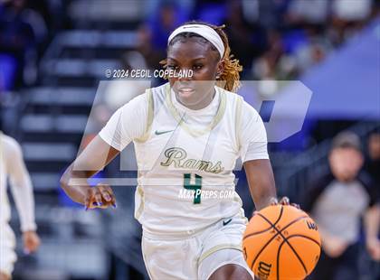 Thumbnail 1 in Grayson vs. Lowndes (GHSA 7A Semifinal) photogallery.