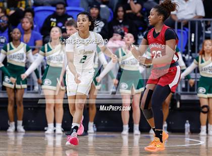 Thumbnail 3 in Grayson vs. Lowndes (GHSA 7A Semifinal) photogallery.