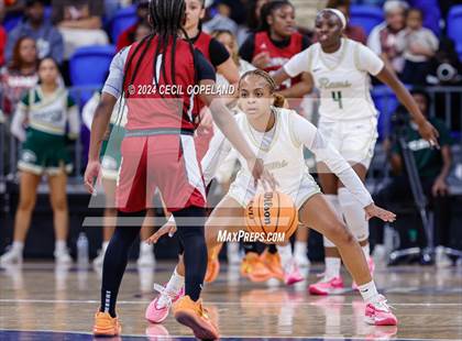 Thumbnail 1 in Grayson vs. Lowndes (GHSA 7A Semifinal) photogallery.