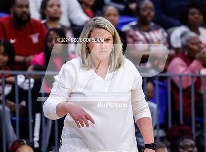 Thumbnail 2 in Grayson vs. Lowndes (GHSA 7A Semifinal) photogallery.