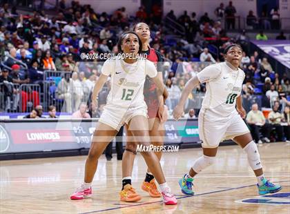 Thumbnail 3 in Grayson vs. Lowndes (GHSA 7A Semifinal) photogallery.