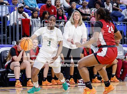 Thumbnail 1 in Grayson vs. Lowndes (GHSA 7A Semifinal) photogallery.