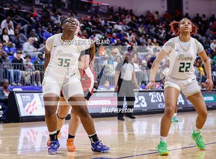 Thumbnail 3 in Grayson vs. Lowndes (GHSA 7A Semifinal) photogallery.