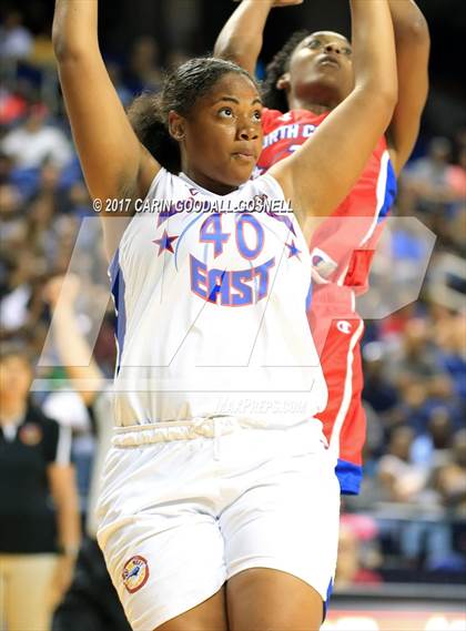 Thumbnail 1 in NCCA East vs. West All-Star Basketball photogallery.