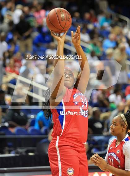 Thumbnail 3 in NCCA East vs. West All-Star Basketball photogallery.