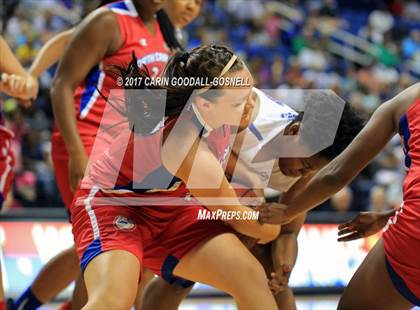 Thumbnail 3 in NCCA East vs. West All-Star Basketball photogallery.