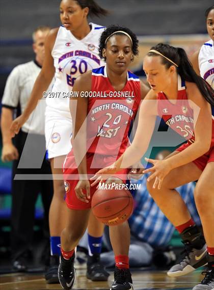 Thumbnail 2 in NCCA East vs. West All-Star Basketball photogallery.