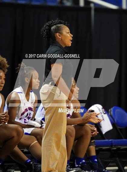 Thumbnail 2 in NCCA East vs. West All-Star Basketball photogallery.
