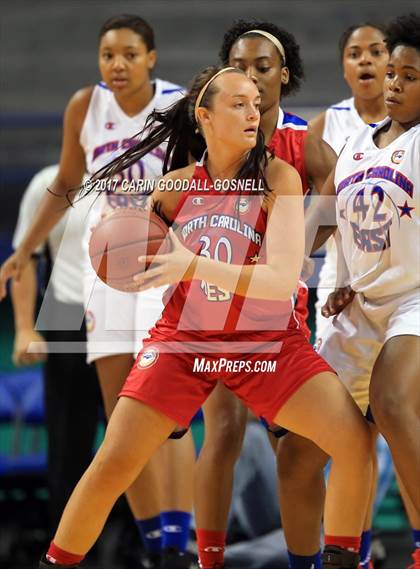 Thumbnail 3 in NCCA East vs. West All-Star Basketball photogallery.