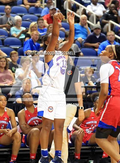 Thumbnail 2 in NCCA East vs. West All-Star Basketball photogallery.