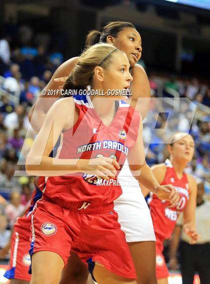 Thumbnail 3 in NCCA East vs. West All-Star Basketball photogallery.