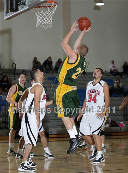 Thumbnail 2 in Canyon vs. Glendale (Burbank Tip-off Classic) photogallery.