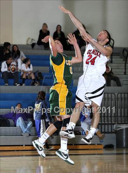 Thumbnail 3 in Canyon vs. Glendale (Burbank Tip-off Classic) photogallery.