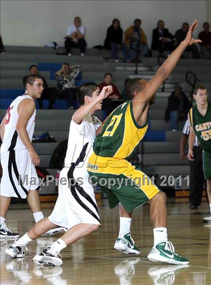Thumbnail 1 in Canyon vs. Glendale (Burbank Tip-off Classic) photogallery.