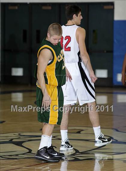 Thumbnail 1 in Canyon vs. Glendale (Burbank Tip-off Classic) photogallery.