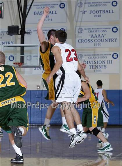 Thumbnail 2 in Canyon vs. Glendale (Burbank Tip-off Classic) photogallery.