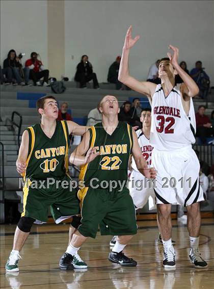 Thumbnail 2 in Canyon vs. Glendale (Burbank Tip-off Classic) photogallery.