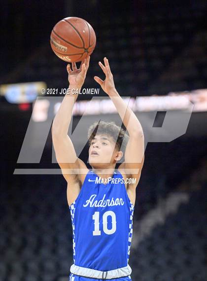 Thumbnail 1 in Anderson vs Bellaire (Spurs High School Showcase) photogallery.