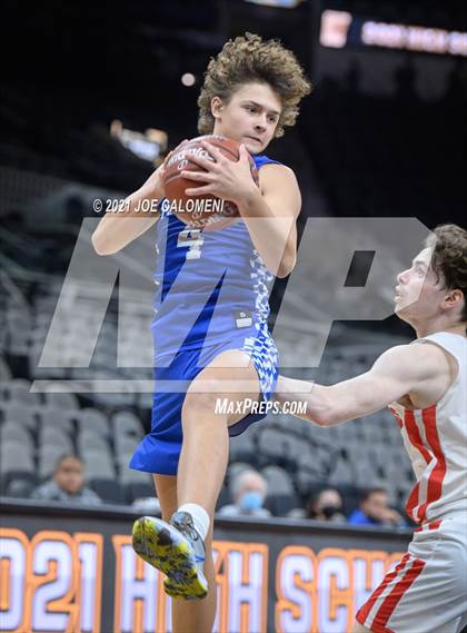 Thumbnail 2 in Anderson vs Bellaire (Spurs High School Showcase) photogallery.