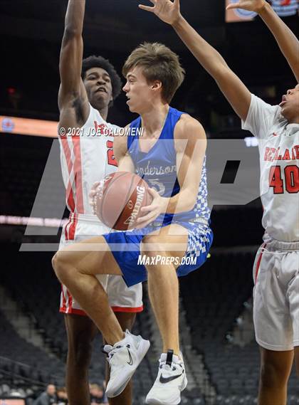 Thumbnail 2 in Anderson vs Bellaire (Spurs High School Showcase) photogallery.
