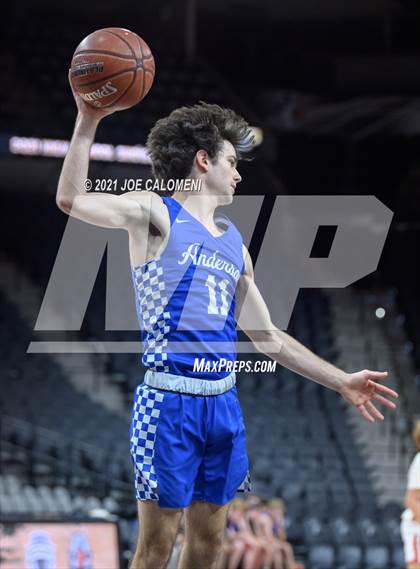 Thumbnail 3 in Anderson vs Bellaire (Spurs High School Showcase) photogallery.