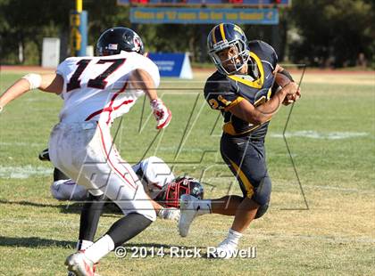 Thumbnail 2 in Village Christian @ The Webb Schools photogallery.