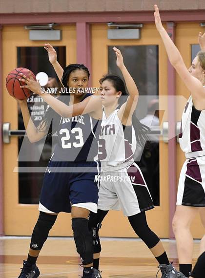 Thumbnail 3 in Shadow Ridge vs. Faith Lutheran photogallery.