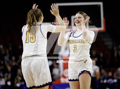 Thumbnail 1 in Bellevue West vs. Papillion-LaVista South (NSAA Class A Quarterfinal) photogallery.