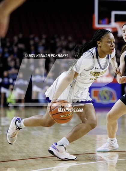 Thumbnail 1 in Bellevue West vs. Papillion-LaVista South (NSAA Class A Quarterfinal) photogallery.