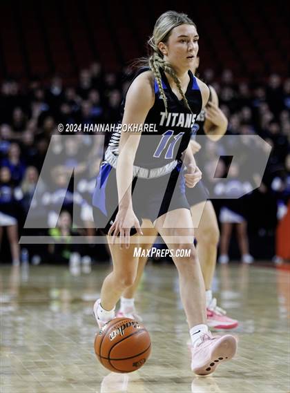 Thumbnail 3 in Bellevue West vs. Papillion-LaVista South (NSAA Class A Quarterfinal) photogallery.