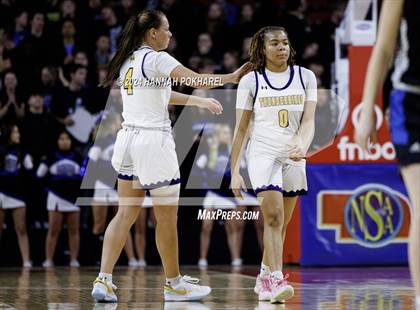 Thumbnail 2 in Bellevue West vs. Papillion-LaVista South (NSAA Class A Quarterfinal) photogallery.