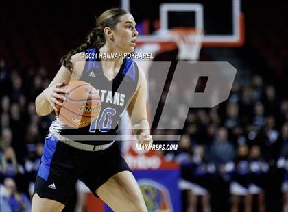 Thumbnail 3 in Bellevue West vs. Papillion-LaVista South (NSAA Class A Quarterfinal) photogallery.