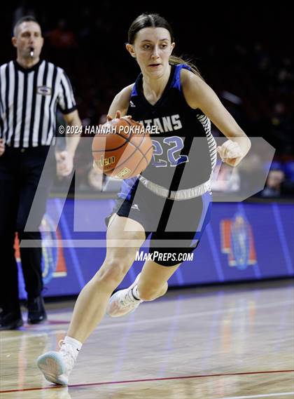 Thumbnail 3 in Bellevue West vs. Papillion-LaVista South (NSAA Class A Quarterfinal) photogallery.