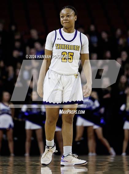 Thumbnail 1 in Bellevue West vs. Papillion-LaVista South (NSAA Class A Quarterfinal) photogallery.